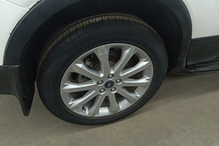 Used Ford Kuga 2015 1.5L GTDi Two-Wheel Drive Fashion Edition
