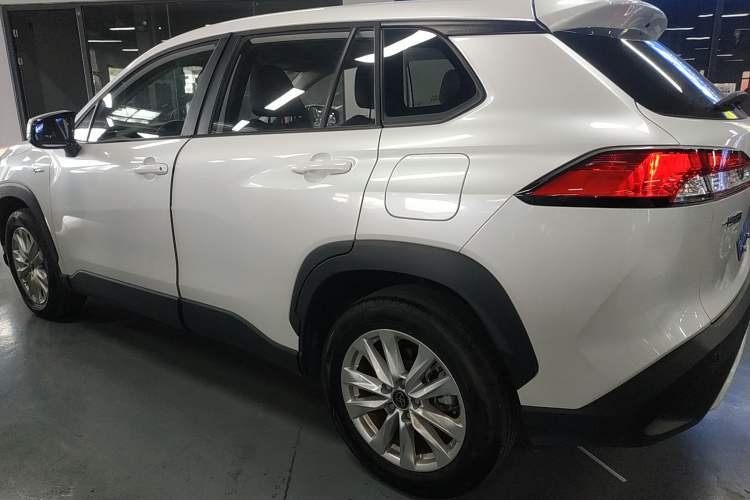 Used Toyota Corolla Cross 2024 2.0L Smart Electric Hybrid Dual-Engine Pioneer Edition