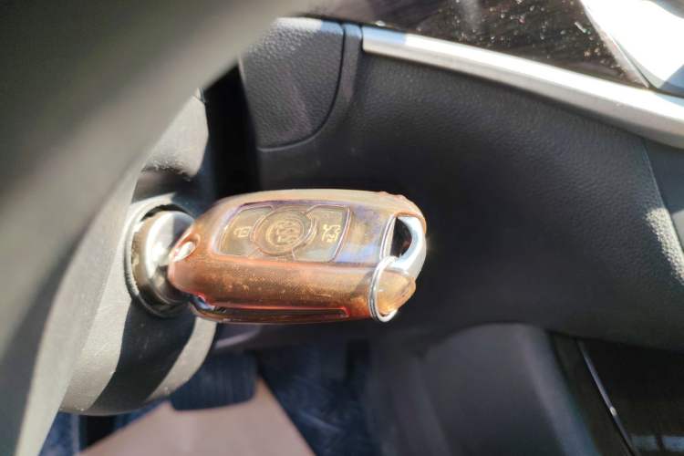 Used Buick Verano 2019 Sedan 20T Dual-Clutch Leading Model
