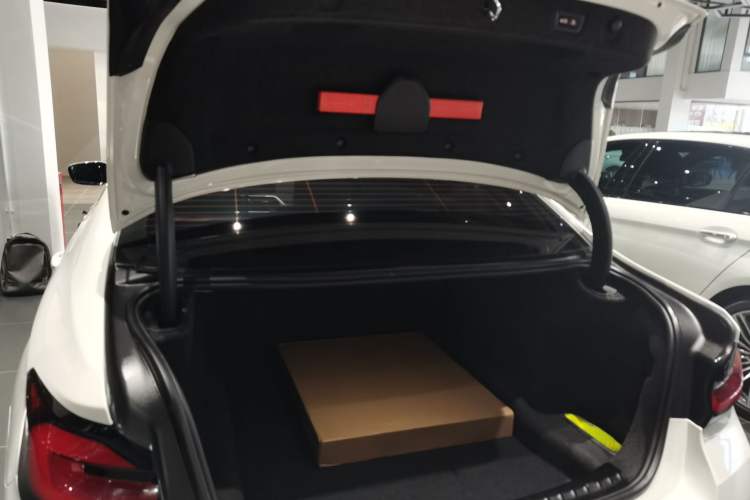 Used BMW 5 Series 2022 Restyled 530Li Leading Edition M Sport Package