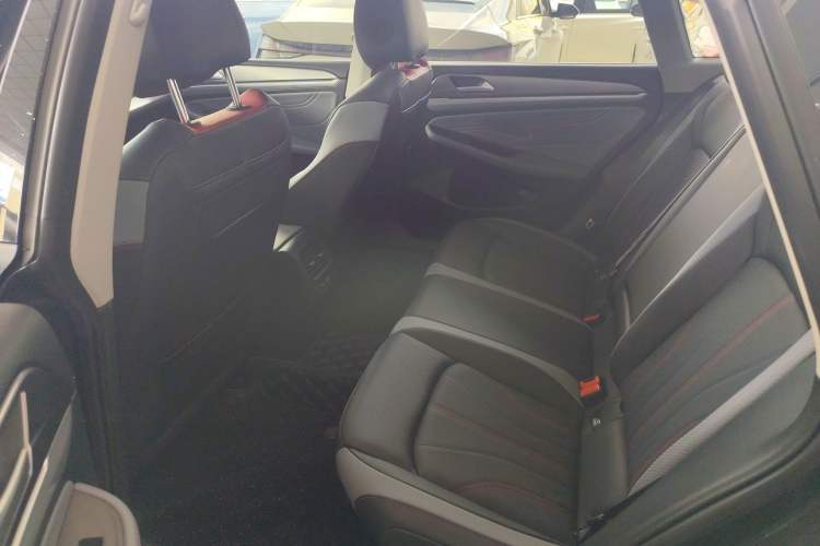 Used Volkswagen Lamando 2023 Lavida L 280TSI DSG Cool & Spicy Edition