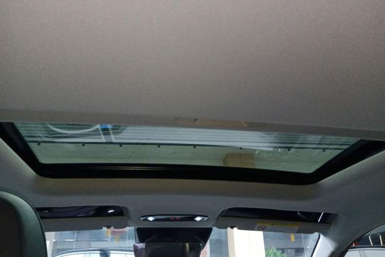 Used  L6 2024 125km PLUS Dragon Edition
