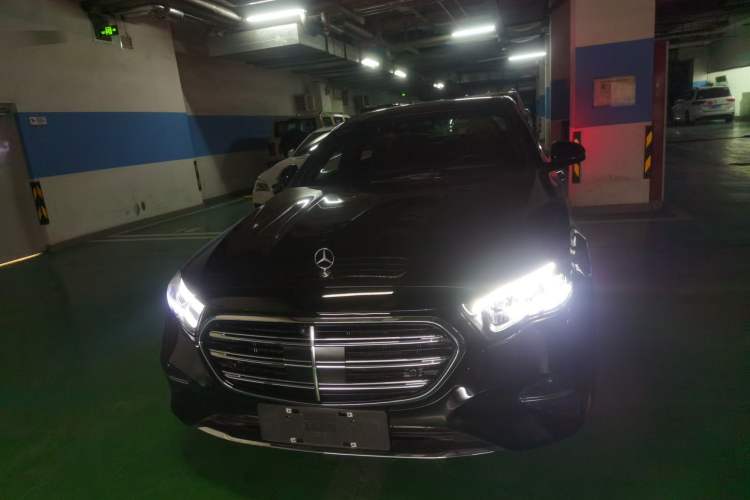 Used Mercedes-Benz E-Class New Energy 2024 E 350 e L Plug-in Hybrid Sedan
