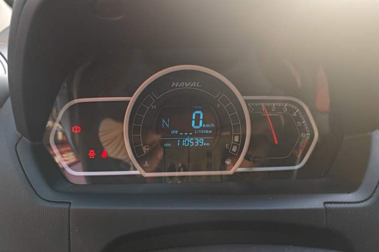 Used Haval H1 2016 Red-Label 1.5L AMT Luxury Model
