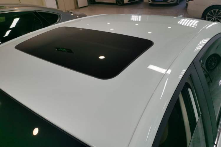 Used Chevrolet Monza 2022 320 Automatic Enjoyment Sunroof Version
