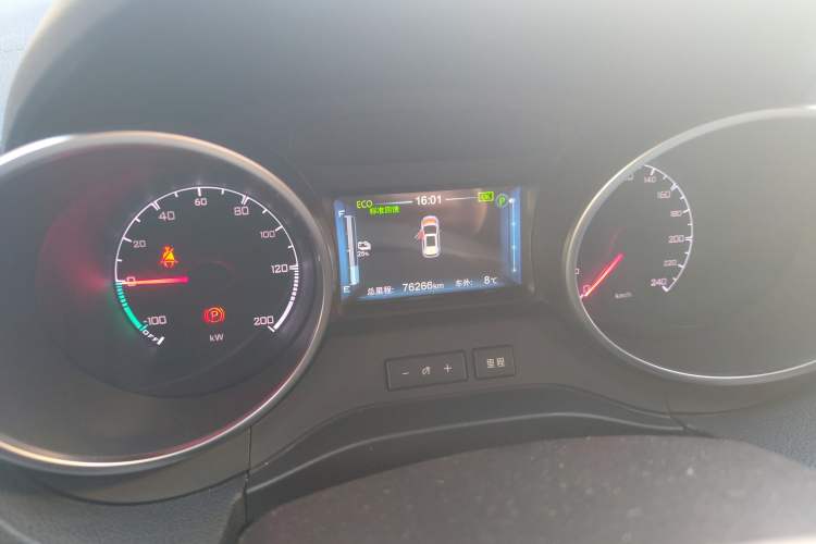 Used BYD Yuan New Energy 2018 EV360 Smart Connect Cool Edition
