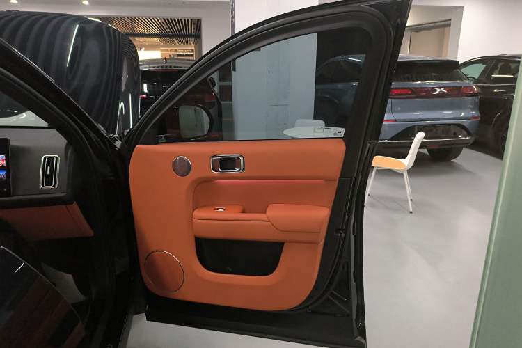 Used Li Auto L7 2024 PRO Model
