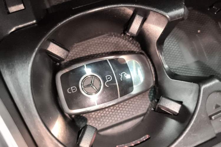 Used Mercedes-Benz C-Class 2021 C 200 L Fashion Edition Sport Version
