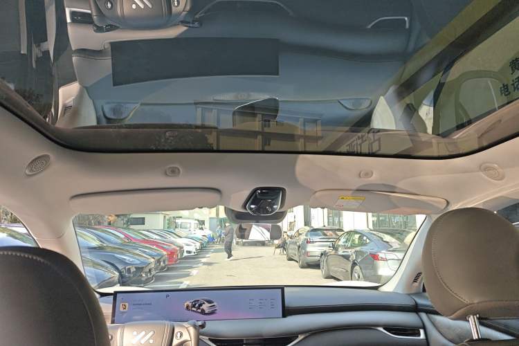 Used  LS6 2025 Lingxi Intelligent Driving Edition
