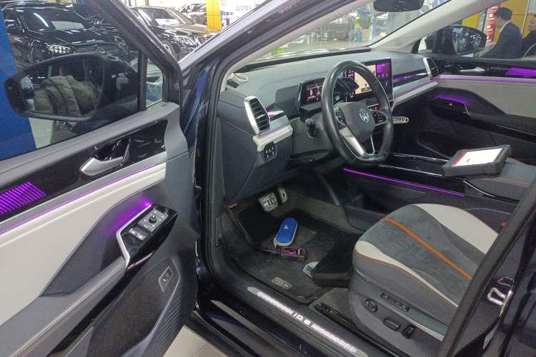 Used Volkswagen ID.6 CROZZ 2022 Long-Range PRO Edition
