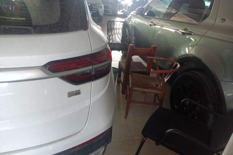 Used Geely Auto Coolray 2020 Facelift 240T DCT Hunter
