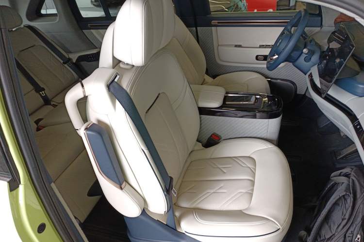 Used Zeekr MIX 2025 Long-Range Intelligent Driving Edition