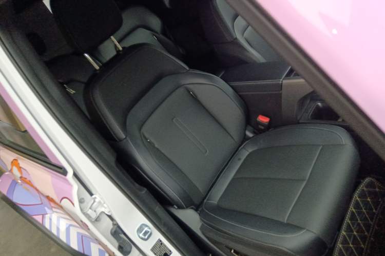 Used  V23 2025 501 Four-Wheel Drive Intelligent Driving Version
