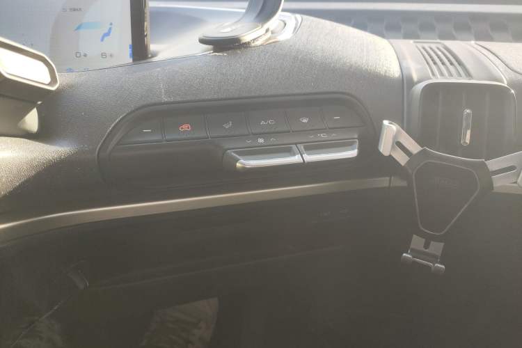 Used Baojun KiWi EV 2021 Designer Ternary Lithium
