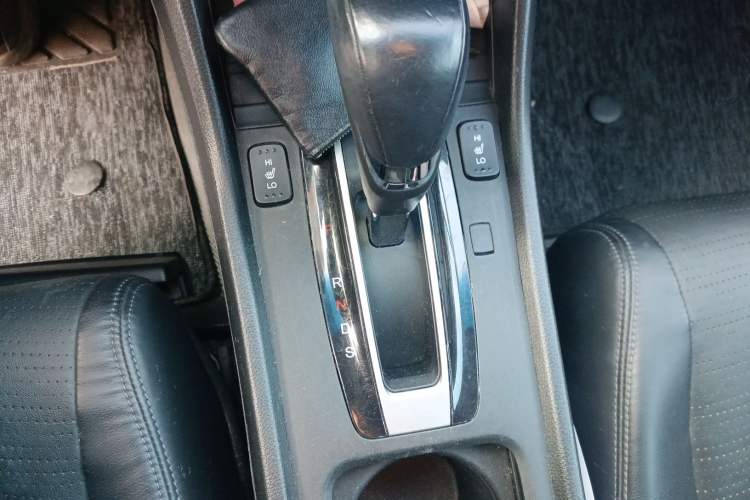 Used Honda Jade 2016 1.8L CVT Luxury Prestige Edition 5-seater
