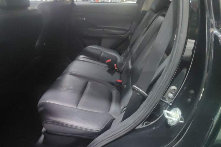 Used Mitsubishi Outlander 2013 2.4L 4x4 Luxury Navigation Edition 5 Seats
