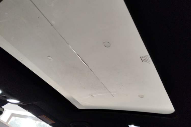 Used Changan UNI-V 2022 1.5T Prestige Version
