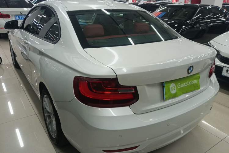 Used BMW 2 Series 2015 218i
