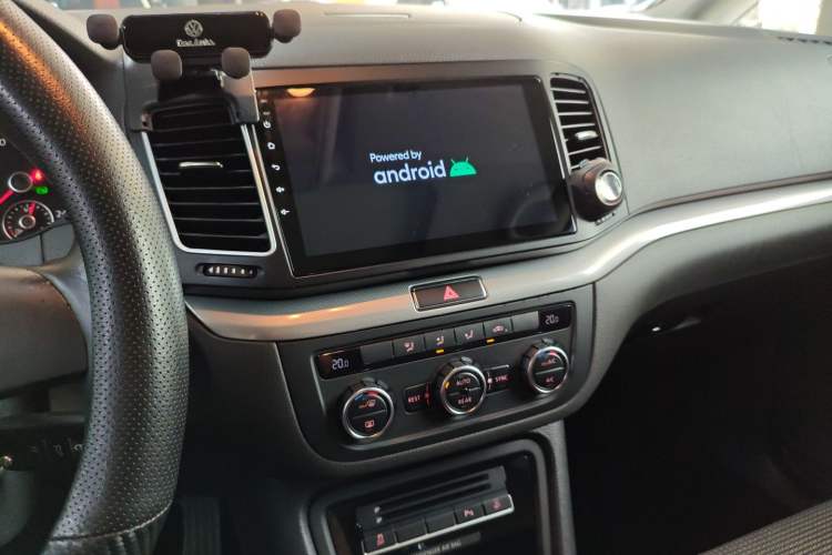 Used Volkswagen Sharan 2013 2.0 TSI Standard Model
