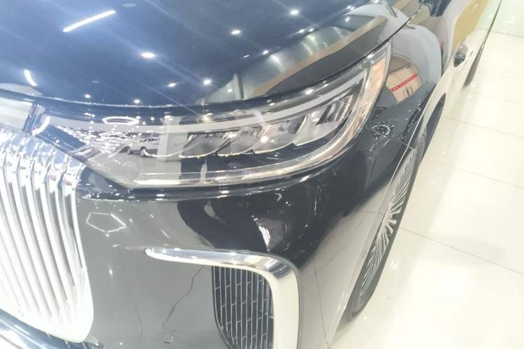 Used VOYAH Dream 2025 PHEV Four-Wheel-Drive Flagship Version – Qiankun Edition