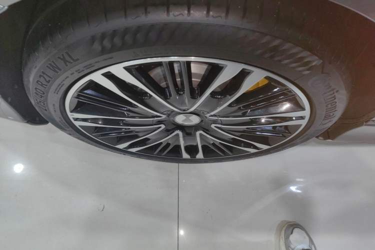 Used Denza Z9GT 2024 1100 Four-Wheel Drive Ultra Version
