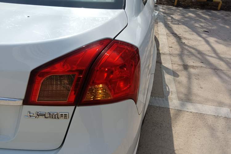 Used Buick Excelle 2015 1.5L Automatic Classic Model
