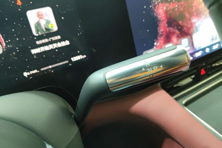 Used Hima AITO M8 2025 Extended-Range Ultra Version 53.4 kWh 5-Seater Edition