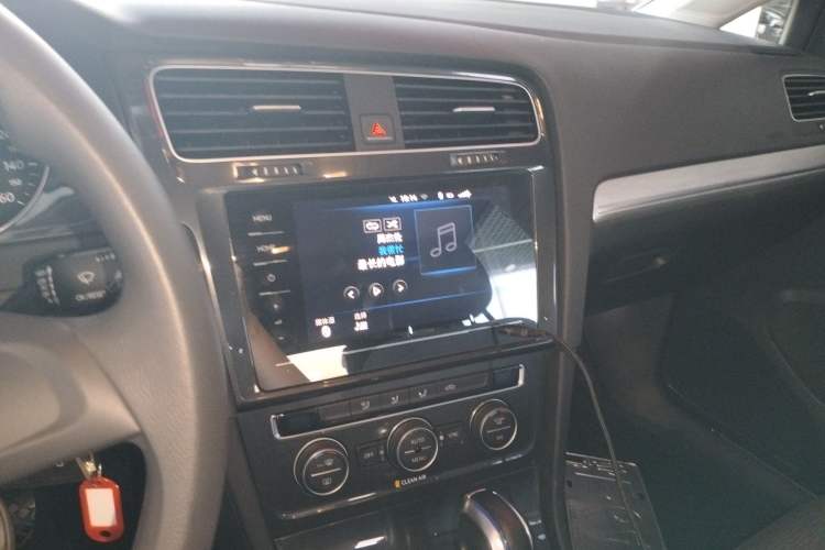 Used Volkswagen Golf Pure Electric 2020 Chari
