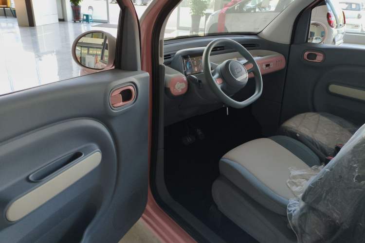 Used Bestune Pony 2024 170km Range Energizing Horse
