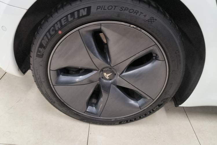 Used Tesla Model 3 2020 Standard Range Rear-Wheel Drive Upgraded Version
