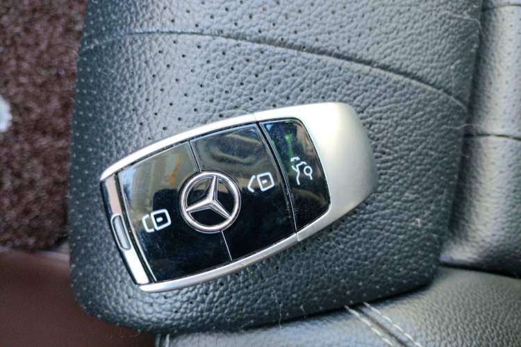 Used Mercedes-Benz E-Class 2016 E 200 L