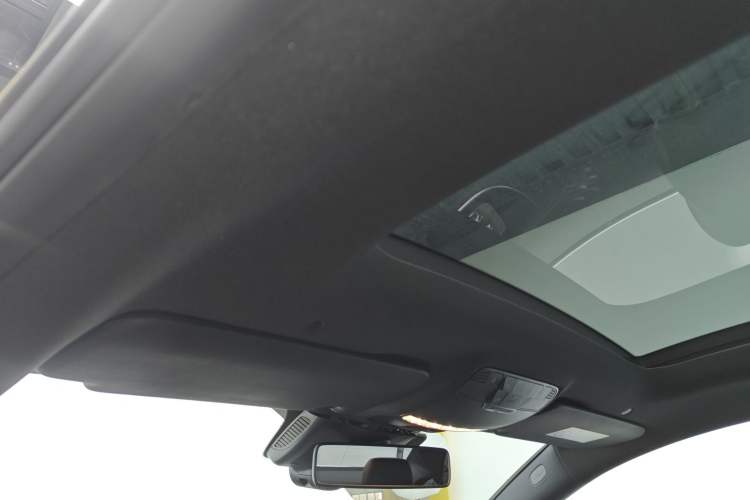 Used Mercedes-Benz E-Class 2018 E 200 4MATIC Coupe
