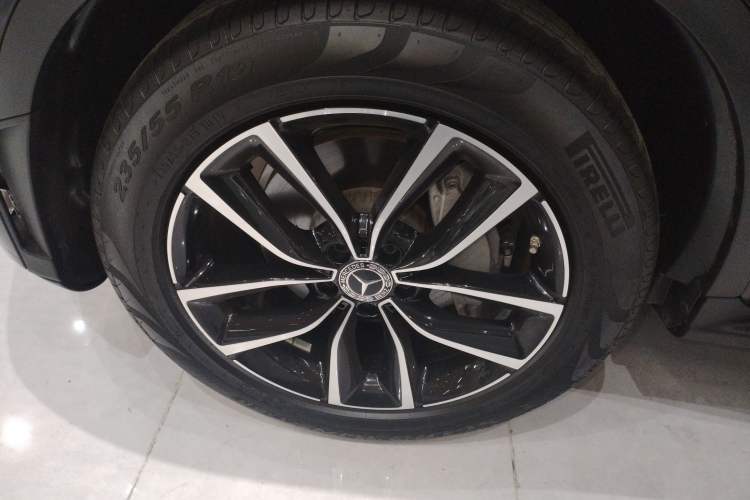 Used Mercedes-Benz GLC 2020 Facelift GLC 300 L 4MATIC Dynamic Edition
