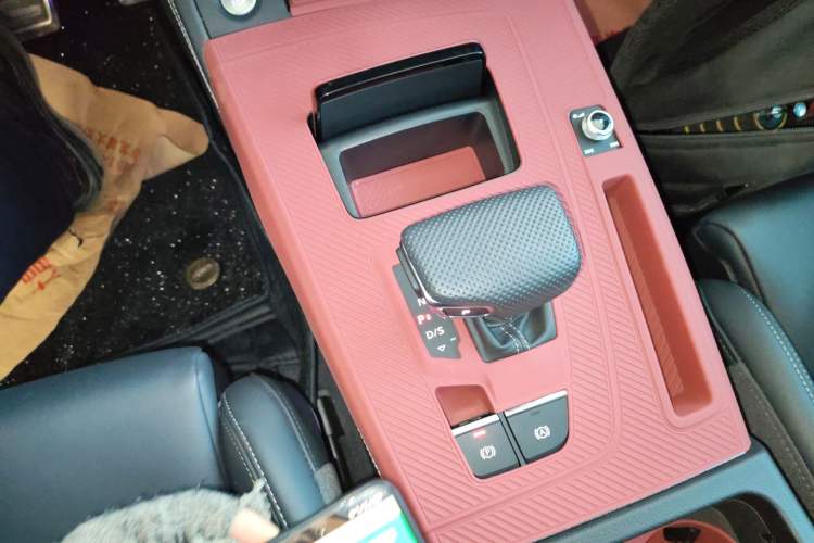 Used Audi Q5L 2025 40 TFSI Luxury Dynamic Edition
