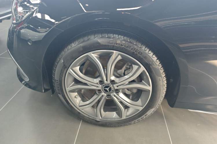 Used Mercedes-Benz E-Class 2023 Restyled E 300 L Sporty and Stylish Edition