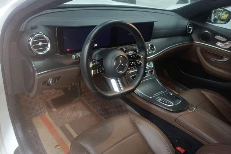 Used Mercedes-Benz E-Class 2021 E 300 L Sporty and Stylish Model