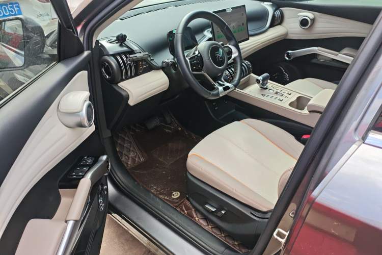 Used BYD Yuan PLUS 2024 Honor Edition 430KM Leading Model
