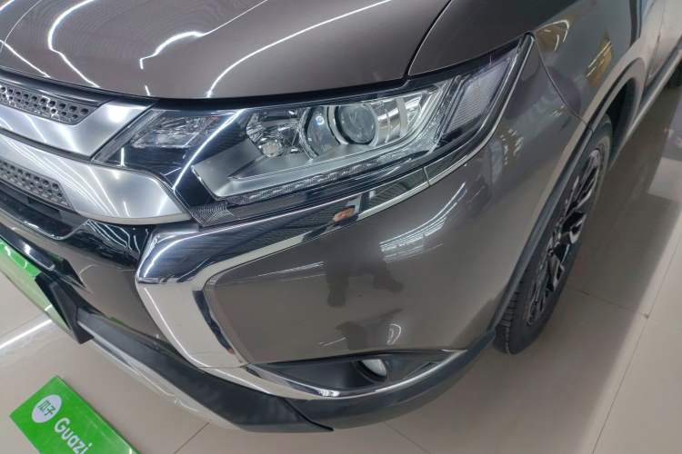 Used Mitsubishi Outlander 2020 2.0L Two-Wheel Drive Enjoyment Version 5 Seats
