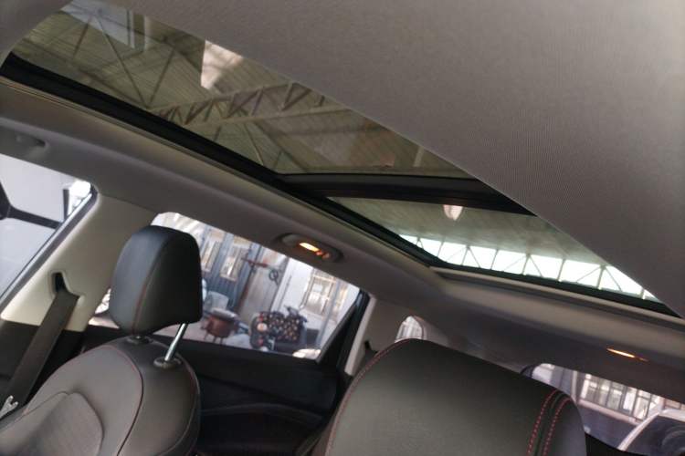 Used Chevrolet Orlando 2020 Light Hybrid Redline 530T Automatic Enjoyment Edition (5+2 Models)
