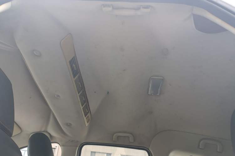 Used HYOSOW S3 2014 1.5L Comfort Version China IV Emission Standard