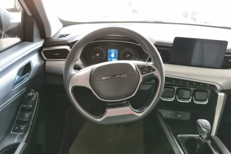 Used BAIC Beijing X3 2019 1.5L Manual Glory Edition
