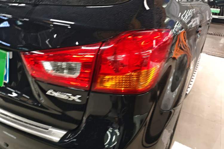 Used Mitsubishi ASX 2016 2.0L CVT Two-Wheel Drive Navigation Edition
