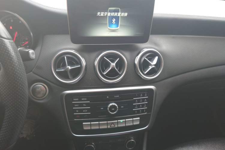 Used Mercedes-Benz GLA 2017 GLA 200 Fashion Model