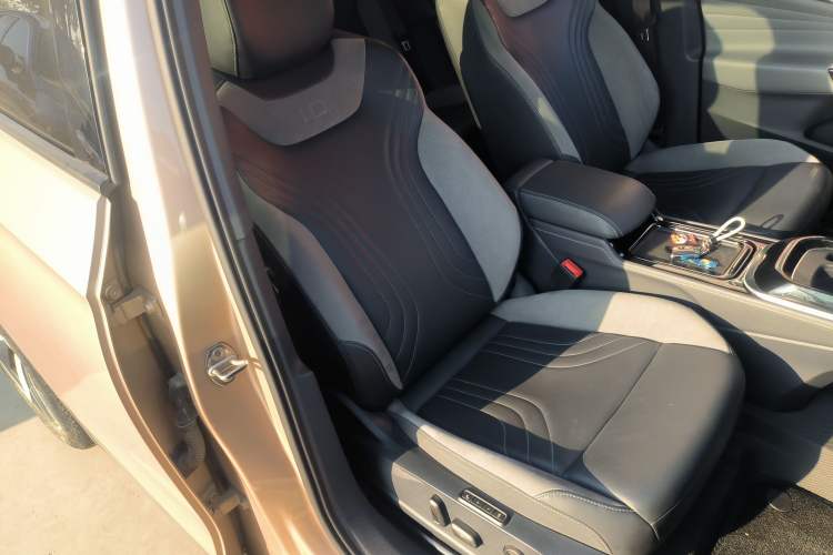 Used Volkswagen ID.4 CROZZ 2022 Long-Range Lite PRO Edition