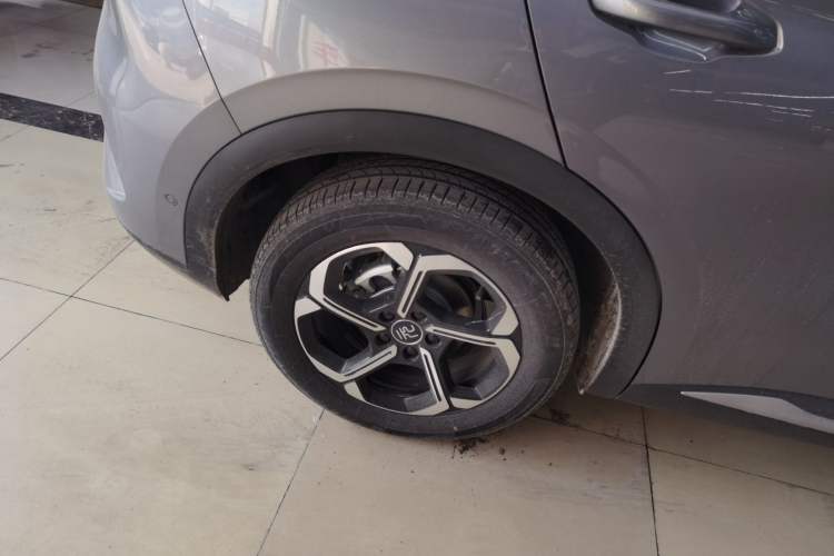 Used BYD Yuan PLUS 2025 Intelligent Driving Version 430 KM – Leading Edition