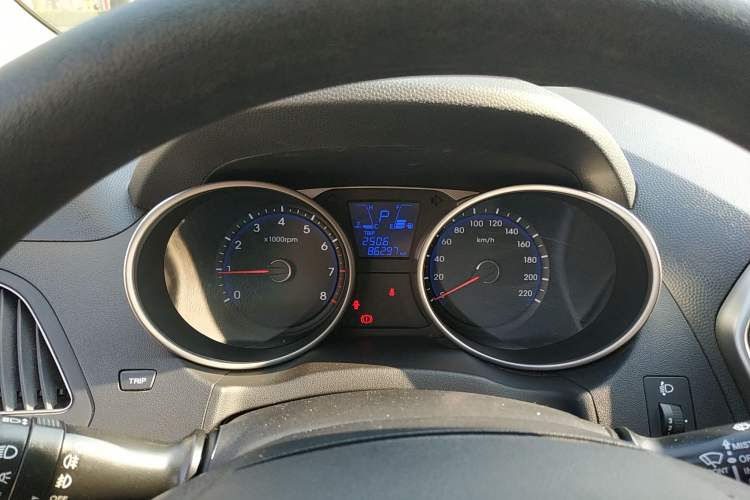 Used Hyundai ix35 2015 2.0L Automatic 2WD Comfort Edition China V Standard
