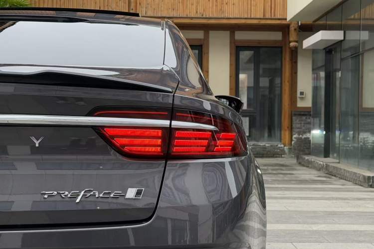 Used Geely Auto Preface 2025 Dongfang Yao 2.0TD Moonlight Edition
