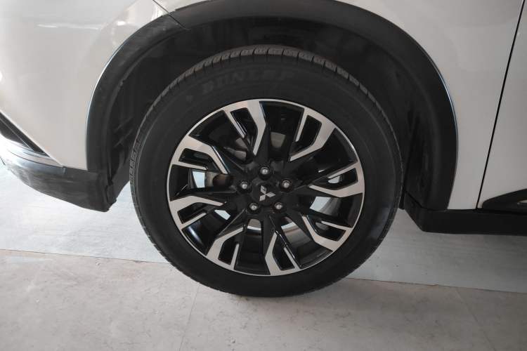 Used Mitsubishi Outlander 2020 2.0L Two-Wheel Drive Enjoyment Version 5 Seats
