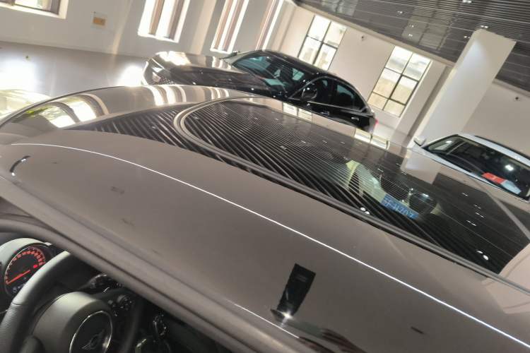 Used  MINI 2018 1.5T COOPER Classic Edition
