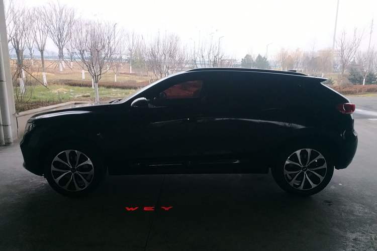 Used Wey VV7 2017 2.0T Ultra-Luxury Version
